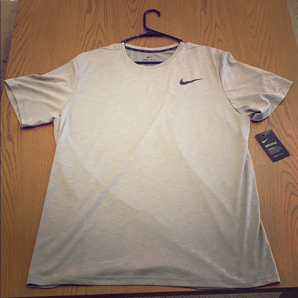 Nike Breathe Technology Standard Fit Dri-Fit